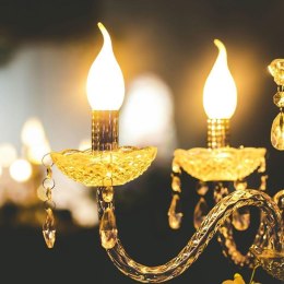 Żarówka LED V-TAC 4W E14 świeczka płomyk VT-1818TP 4000K 350lm