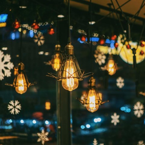 Żarówka LED V-TAC 4,8W E27 filament bursztyn vintage ST64 ściemnialna VT-2065 2200K 250lm