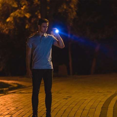 Latarka ręczna V-TAC LED 10W SMD ładowanie USB-C IP54 VT-9910 1000lm