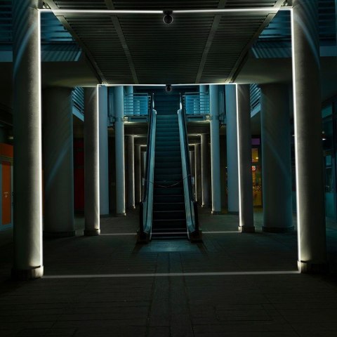 Oprawa 360st V-TAC 7W LED iluminacja elewacji/wnęk okiennych czarna IP65 VT-707 3000K 770lm